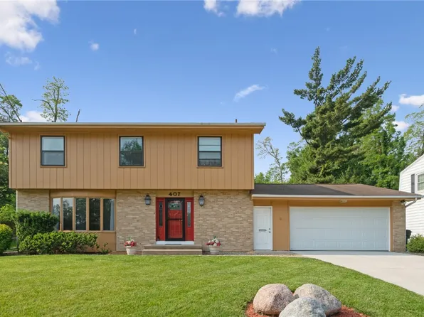 407 Parkland Dr SE, Cedar Rapids, IA 52403
