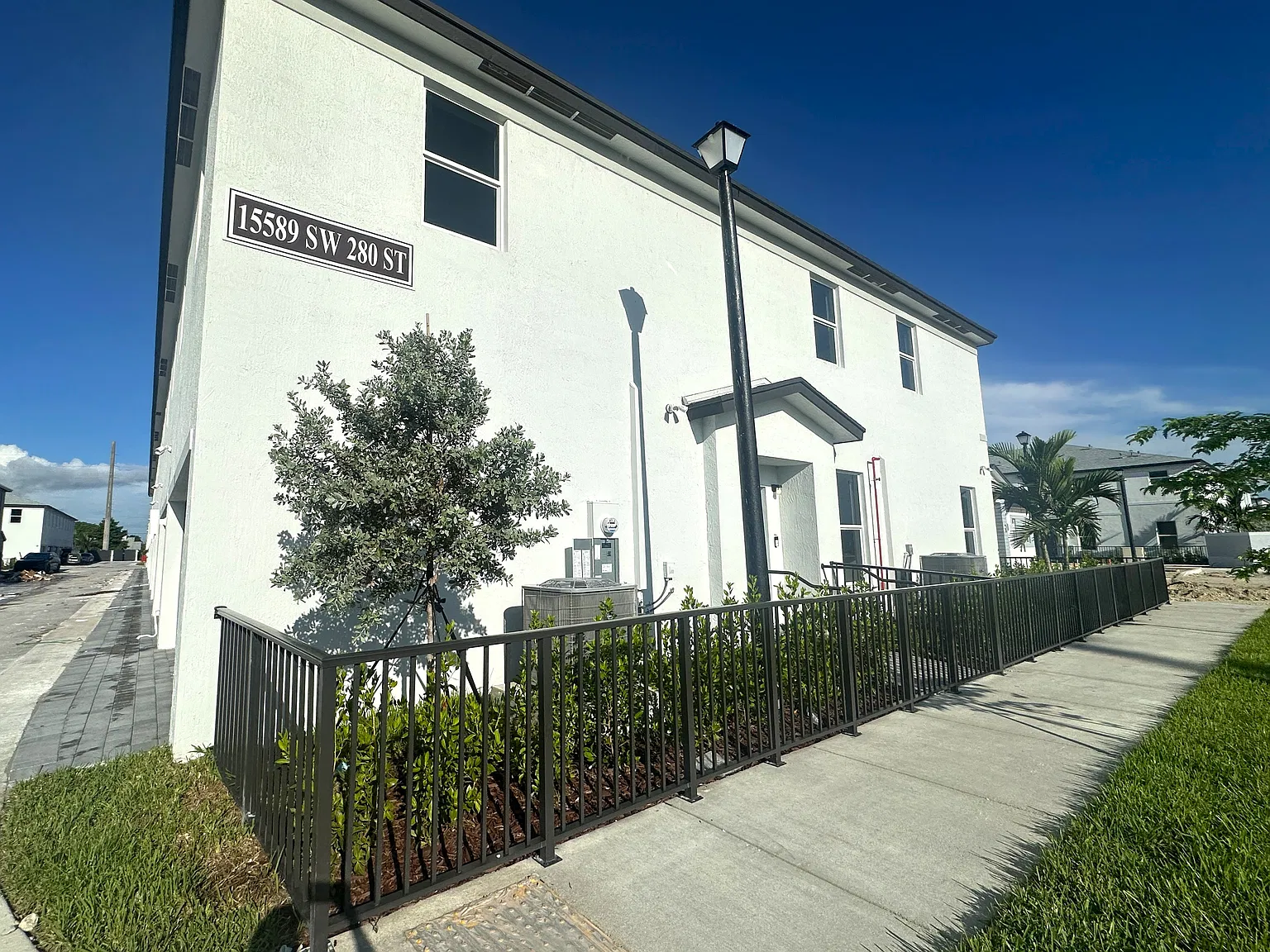 Brand-New 3 Bed / 2 Bath Home in Vivant, Homestead. Move-in Ready! — Photo 1