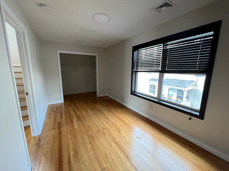 40 Westford St #40 — Photo 28