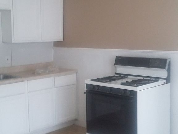 5th image of 3500 Carolina St #Duplex