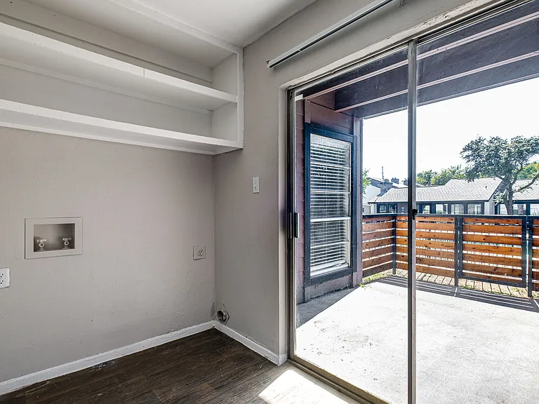 Barrett Apartment Homes — Photo 72