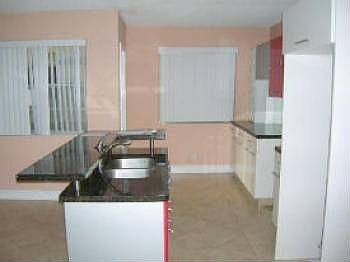 5th image of 1100 NE 1st Ct APT 316