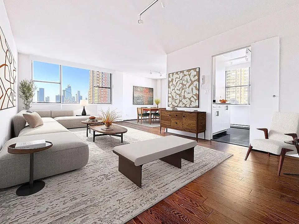 45 W 60th St #21A