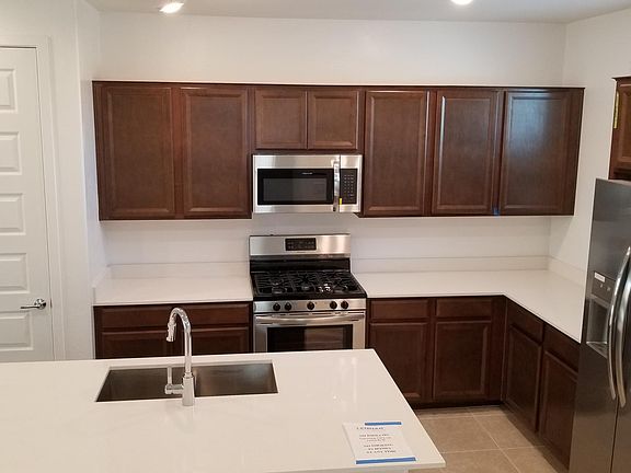 5th image of 1110 E Marlin Dr
