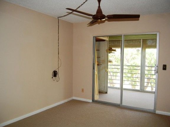 5th image of 404 Richmond A