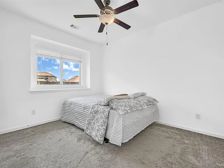 7526 Jasmine Bend Ln — Photo 29