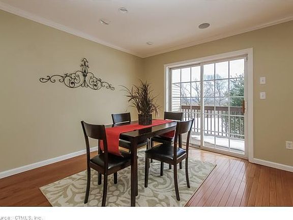 5th image of 1102 Gray Fox Ln