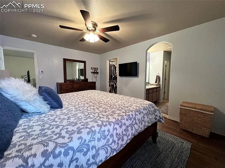 2373 Spring Blossom Dr — Photo 22