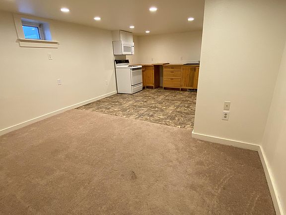 3rd image of 707 S 15th St #2