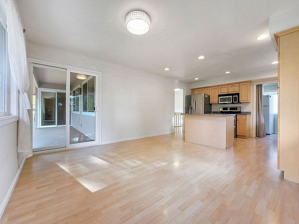 1st image of 4206 135th Ave SE