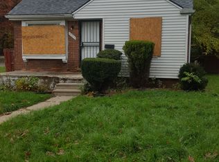 19810 Edinborough Rd, Detroit, MI 48219