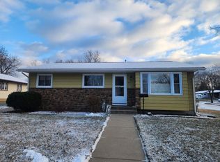 801 Wheeler Rd, Madison, WI 53704