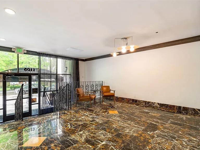 1105 Spring St #1309 — Photo 26
