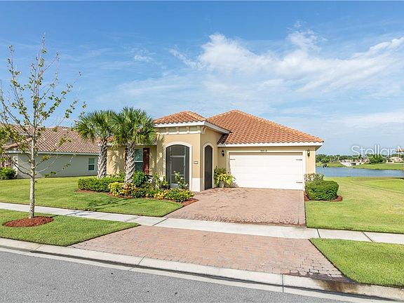 2nd image of 3812 Carrick Bend Dr
