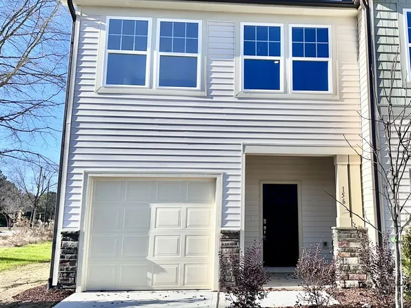 156 Wildflower Cir, Clayton, NC 27520