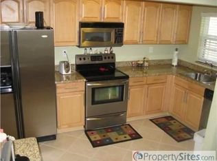7950 SW 6th Ct, North Lauderdale, FL 33068