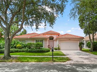 6851 Fiji Cir, Boynton Beach, FL 33437