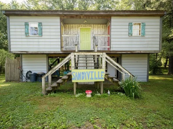 490 Treasure Cv, Greenup, KY 41144