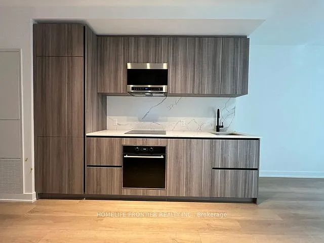 117 Broadway Ave #624N — Photo 2