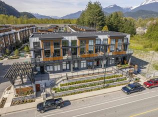 39771 Government Rd #101, Squamish, BC V8B0Z1