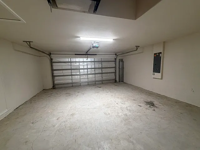 12134 Wadsworth Ave — Photo 14