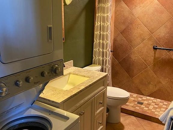 5th image of 1506 Agua Fria St APT B