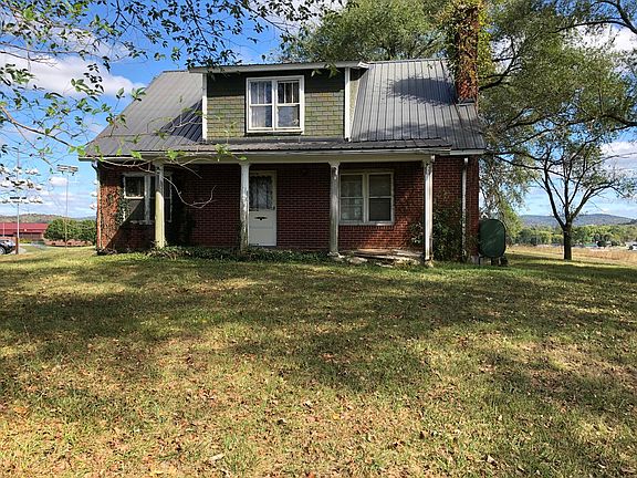 4th image of 815 Worsham Ln