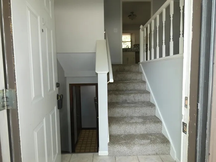 8502 Orchard St — Photo 2