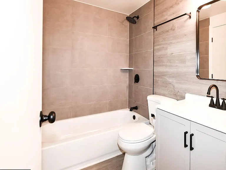 3705 Kempsford Field Pl — Photo 6