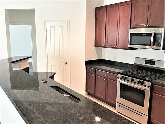 5th image of 16334 Melody View Ct