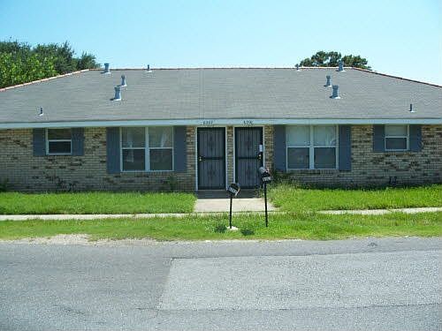 1st image of 6200 Wales St