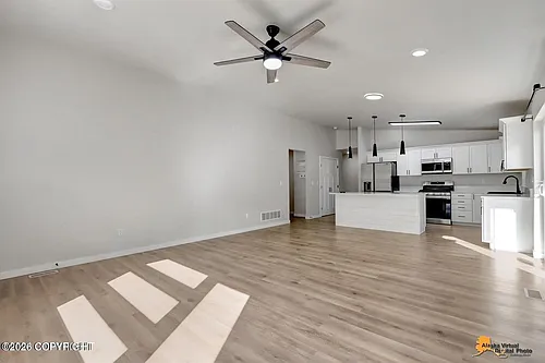 4251 W Ose St Photo 1