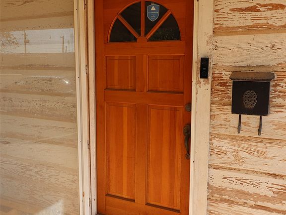 2nd image of 1402 Avenue K