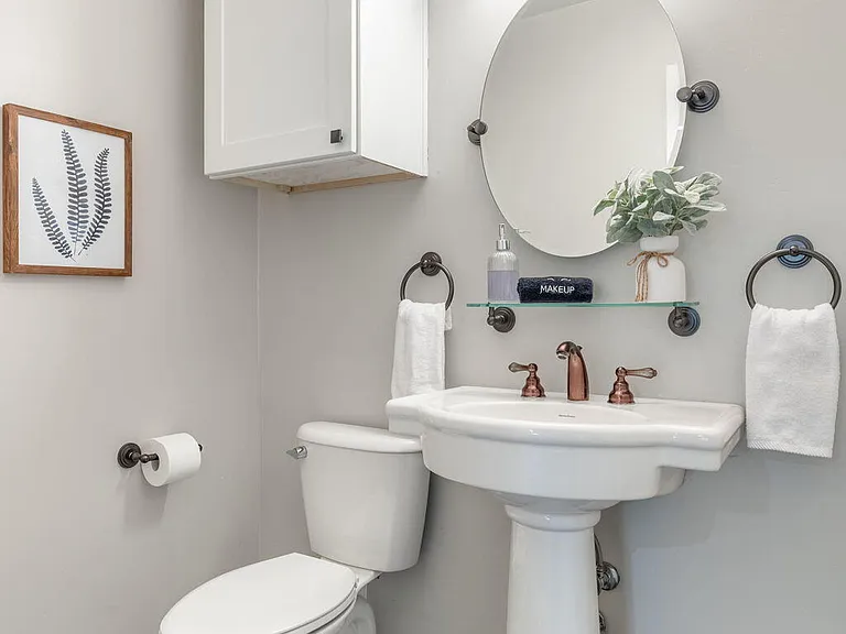 5948 E Corrine Dr — Photo 38