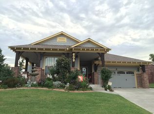 609 Falling Sky Dr, Edmond, OK 73034