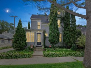 411 W 33rd St, Minneapolis, MN 55408