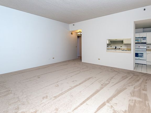 4th image of 725 Kapiolani Blvd APT 2504