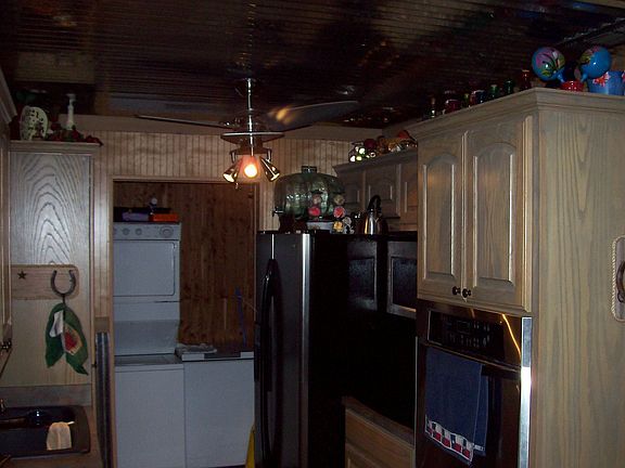 5th image of 1761 Oak Dr