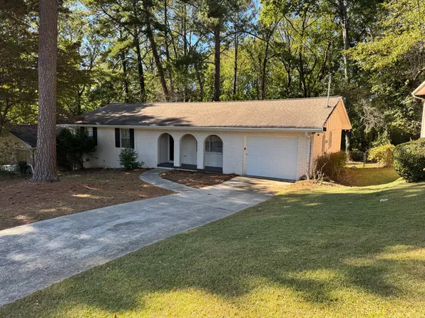 2791 Knollview Dr, Decatur, GA 30034