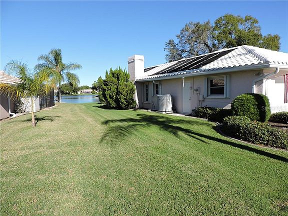 4th image of 377 Eden Dr