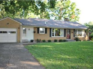 52 Sterling Rd, Louisville, KY 40220