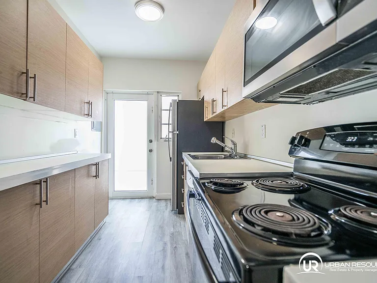 1007 Bay Dr #201 — Photo 18