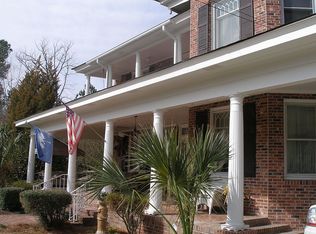 660 Hampton St, Elloree, SC 29047