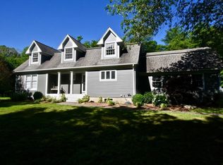 107 Rivers Edge Dr, Middleboro, MA 02346