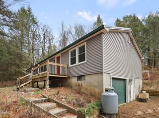 194 Canaan Southfield Rd, Southfield, MA 01259