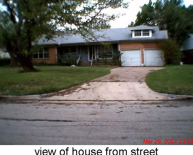 1st image of 304 Parkview Dr
