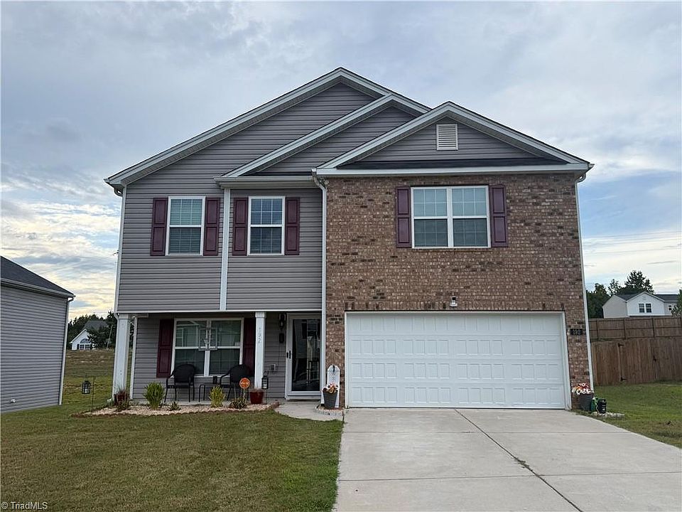 1st image of 192 Sparrow Ln #7