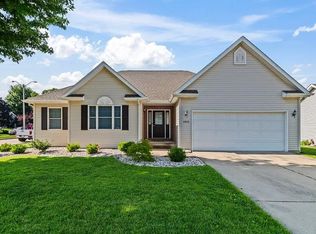 3824 Carney Blvd, Springfield, IL 62712