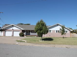 2101 Chestnut Dr, Pampa, TX 79065