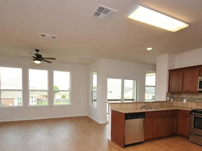 Muirfield Townhomes — Photo 36